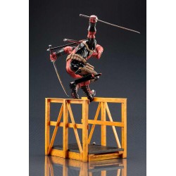 Estatua Super Deadpool Escala 1/6 Marvel Artfx Kotobukiya