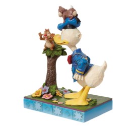 Figura Resina Pato Donald con Chip y Chop Disney Traditions