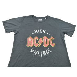 Camiseta Negra High Voltage AC/DC